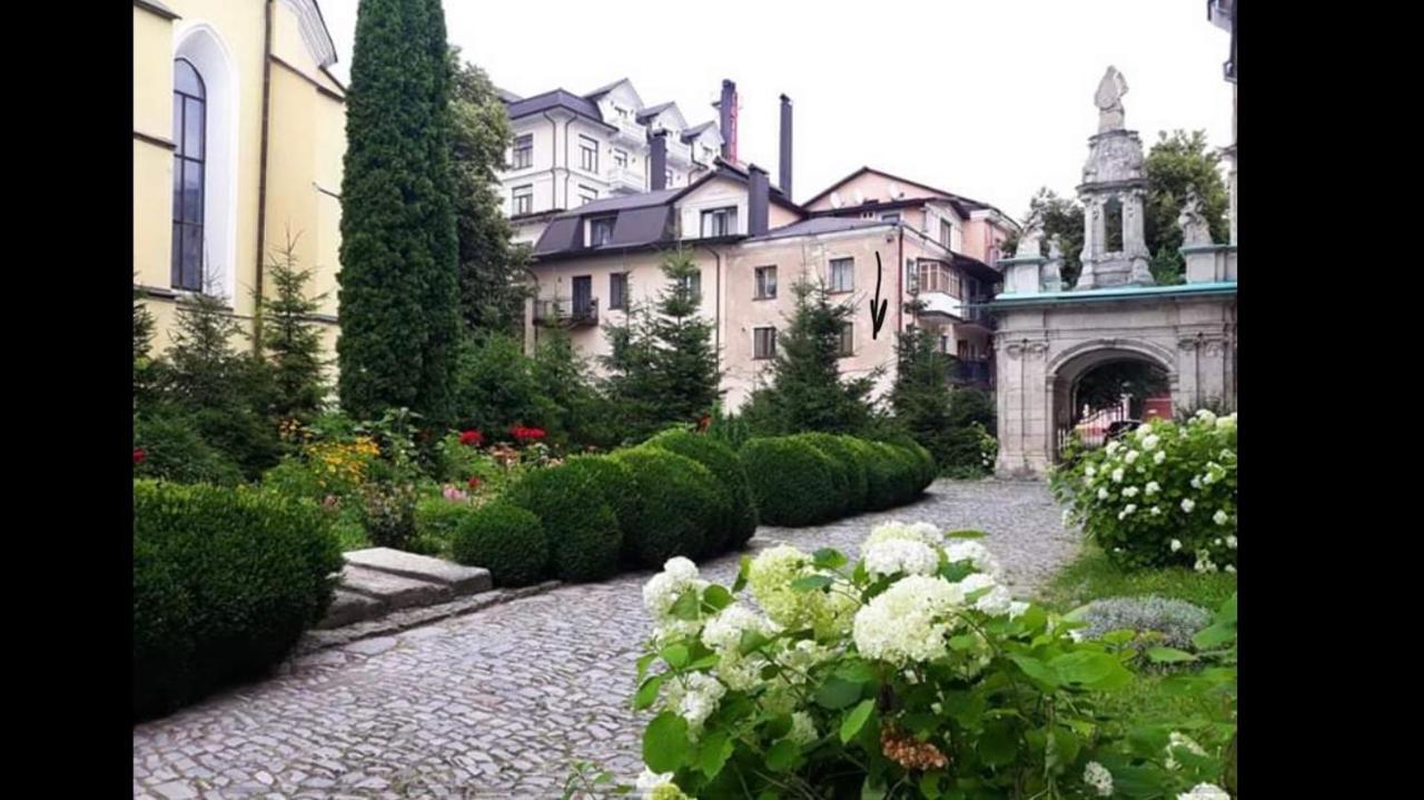 Апартаменти Бажане місце Кам'янець-Подільский Екстер'єр фото