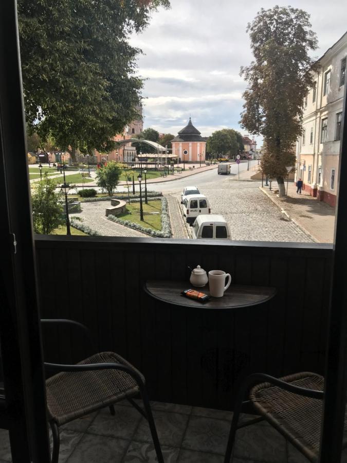 Апартаменти Бажане місце Кам'янець-Подільский Екстер'єр фото